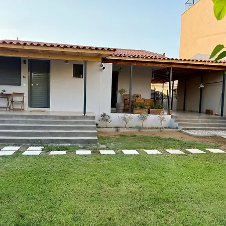 The Yard Place 3* Zacharo