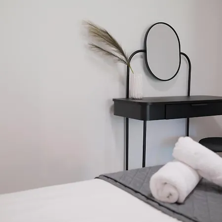 Πανσιόν The Yard Place 3*