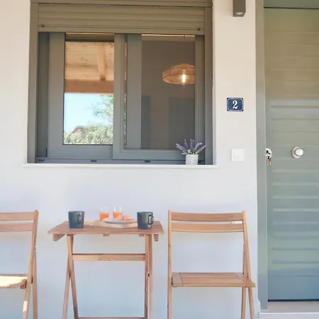 Πανσιόν The Yard Place 3*