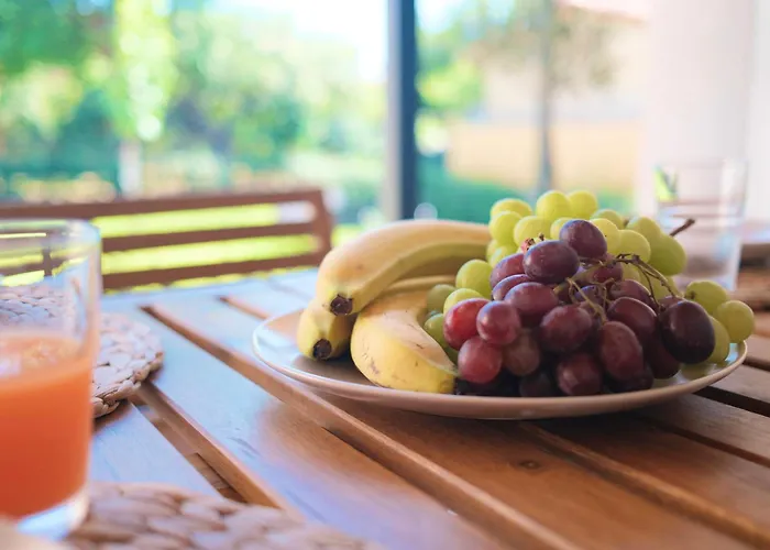 The Yard Place 3* Zacharo